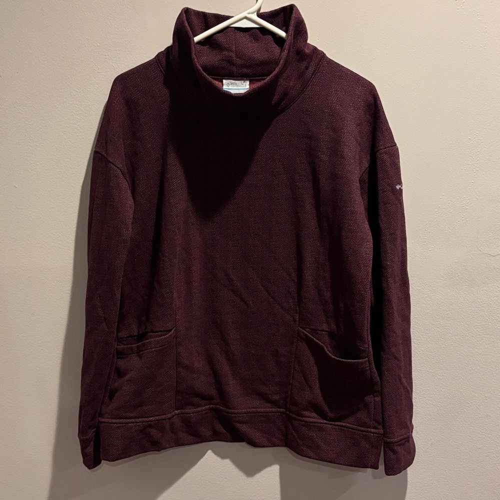 Women’s Maroon Turtleneck Sweater